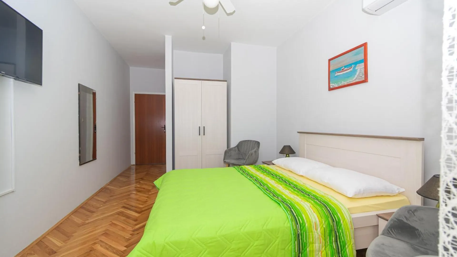 Rooms By The Sea Pasman - 4309