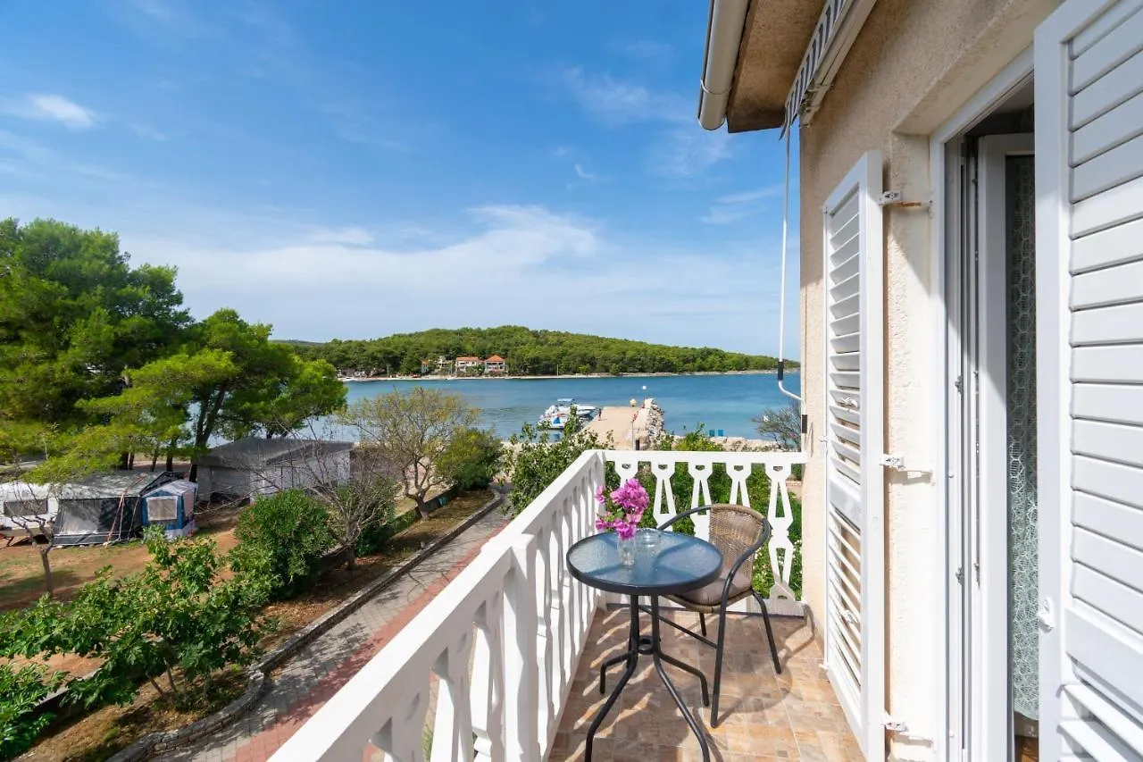 Rooms By The Sea Pasman - 4309
